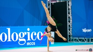 f clavette dellafelice giulia sfe02469 copia simone ferraro ph